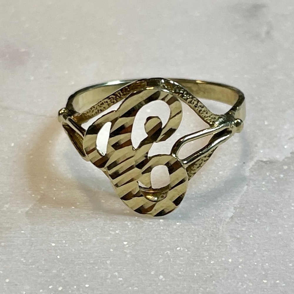 10K Yellow Gold "C" Signet Ring SZ 6.75